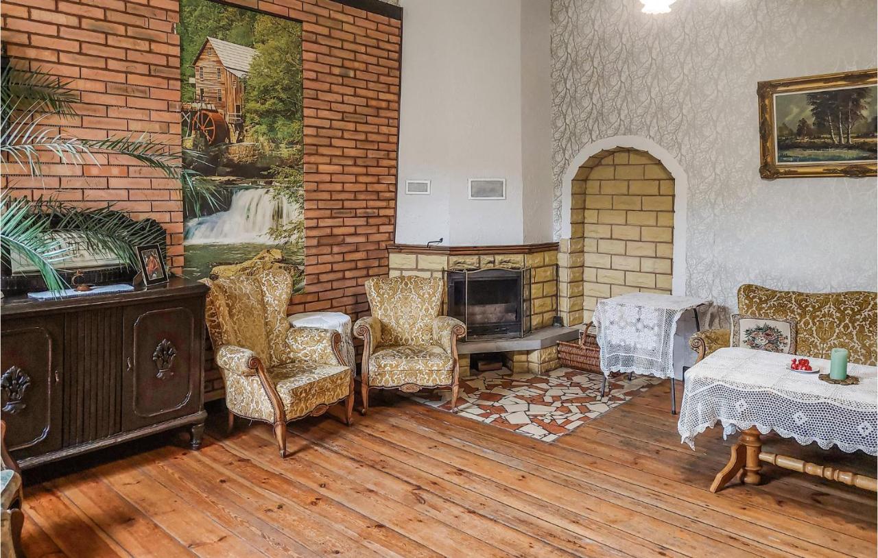 Cozy Home In Raciaski Mlyn With Kitchen Raciaz Екстер'єр фото